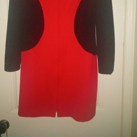 Wool full zip red and black dress size 10 - Picture 2 of 3